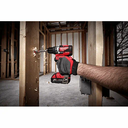 Milwaukee Kit de taladro/destornillador compacto sin escobillas M18 de 1/2"